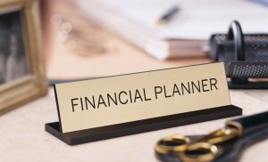 How To Choose The Right Financial Planner For Your Business